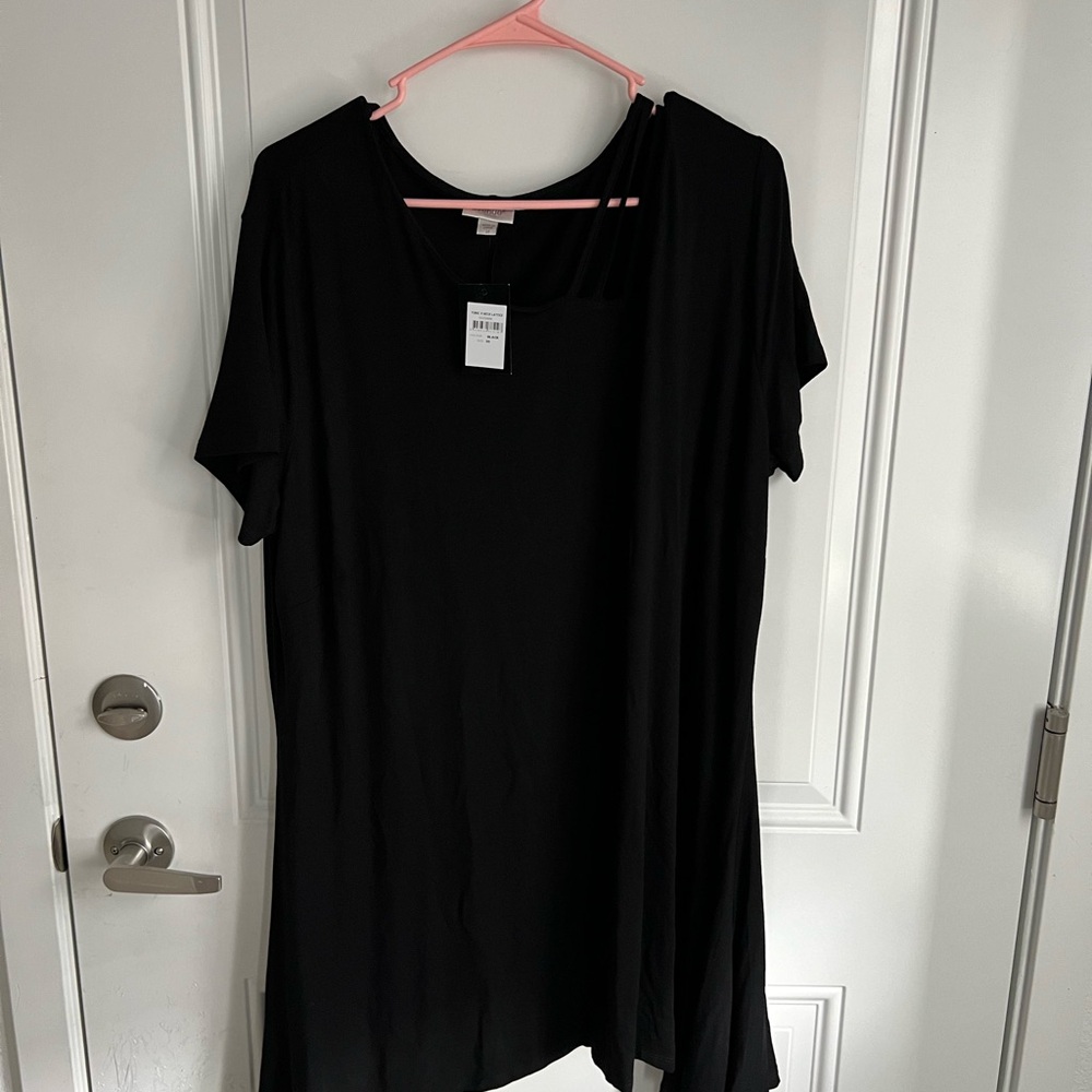 Black Tunic Y neck Lattice